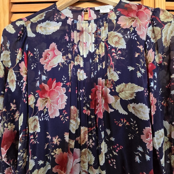 Floral silk dress - Picture 4 of 10
